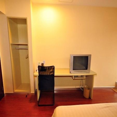 Motel 168 South Hushu Road Hangzhou Exterior foto